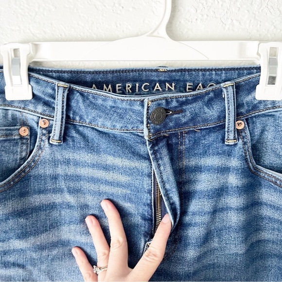 American Eagle Jeans Men's 36x32 AE Original Straight Classic Medium Wash NWOT - Picture 4 of 7